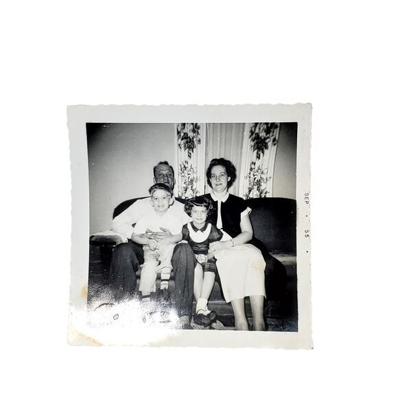 Vtg Family Together on Sofa Monochrome Photography Found Snapshot B&W Portrait - Picture 1 of 4